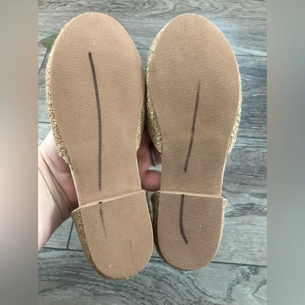 Joyfolie size 3Y flower shoes - Picture 2 of 2
